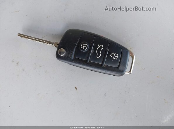 WAUB1GFF7LA017660 2020 AUDI S3 White Dashboard view