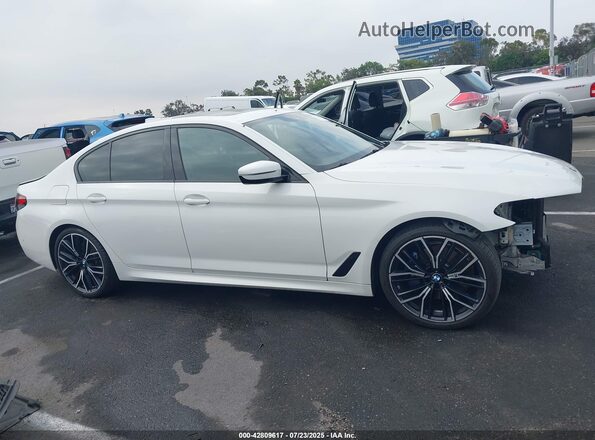 WBA53BH04MWX03145 2021 BMW OTHER White 360 interior view