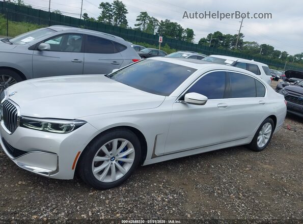 WBA7T4C04MCG02655 2021 BMW OTHER White Widok wnętrza 360 stopni