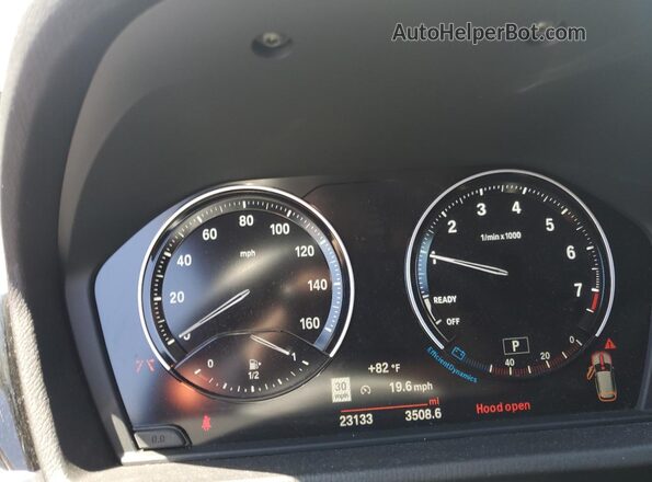 WBXJG9C08L5P76466 2020 BMW X1 Белый Вид щитка приборов