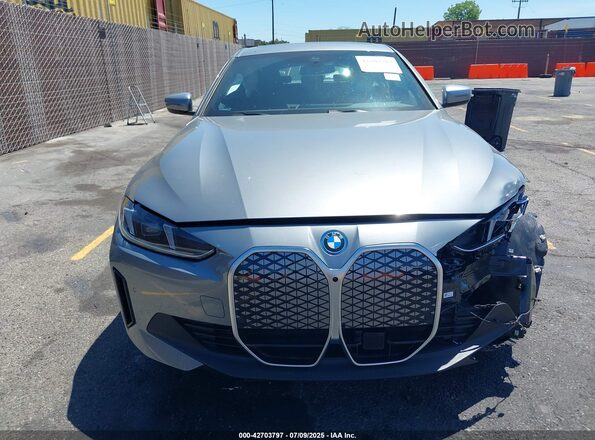WBY23HD05SFU20005 2025 BMW I4 Gray Widok deski rozdzielczej