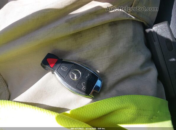 WDC0G4JBXHF223989 2017 MERCEDES-BENZ GLC-CLASS Gray Vista del salpicadero