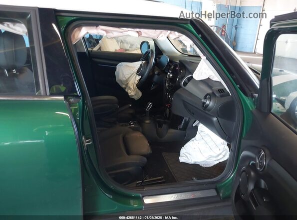 WMW53DK03R2U84195 2024 MINI COOPER Green Вид салону спереду