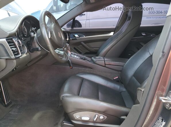 WP0AA2A73GL004030 2016 PORSCHE PANAMERA Серый Вид салона спереди