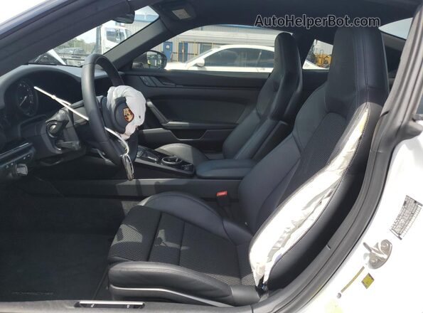 WP0AA2A98RS210079 2024 PORSCHE 911 White Vista interior delantera