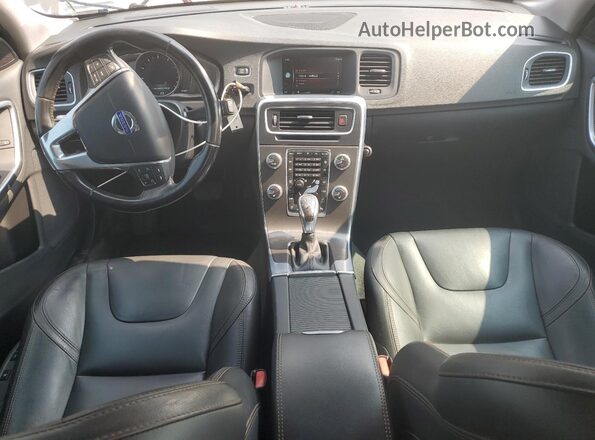 YV4612HM4G1003463 2016 VOLVO V60 Черный Вид панели приборов