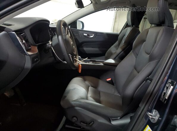 YV4H60DL7R1897988 2024 VOLVO XC60 Blue Вид салону спереду