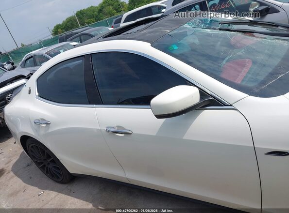 ZAM57RSA4G1168574 2016 MASERATI GHIBLI White Widok wnętrza z tyłu