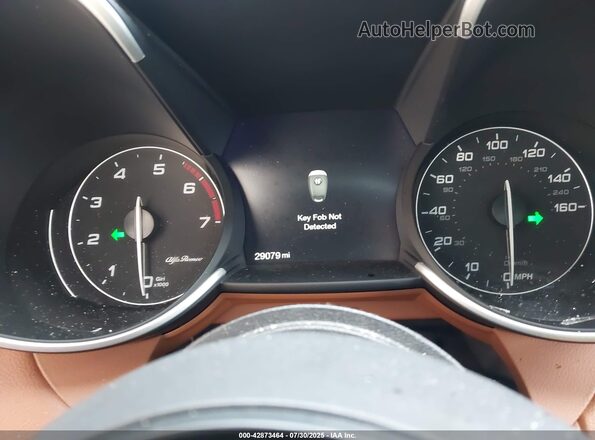 ZARFANBN0L7626596 2020 ALFA ROMEO GIULIA Blue Widok tylnych siedzeń