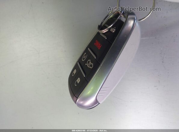 ZASPAKBN8R7D70351 2024 ALFA ROMEO STELVIO Белый Вид панели приборов