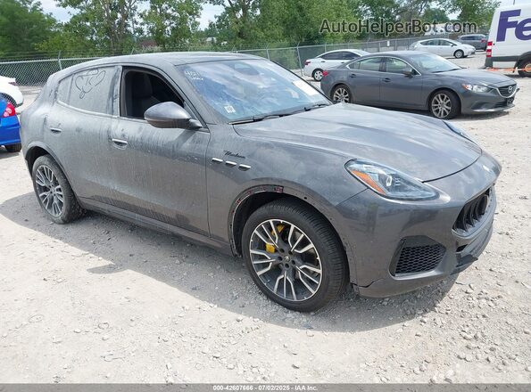 ZN682AVM0P7422381 2023 MASERATI GRECALE Gray Front right