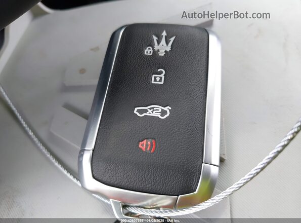 ZN682AVM0P7422381 2023 MASERATI GRECALE Gray Dashboard view