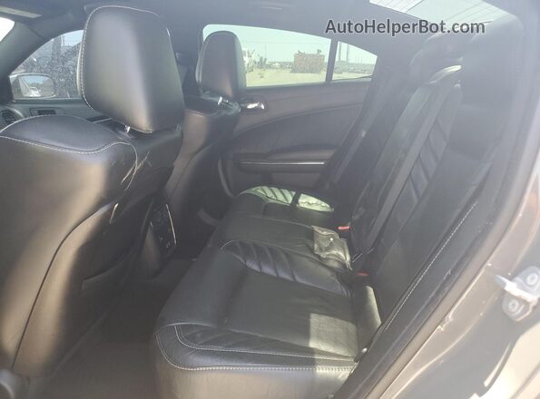0K0740032512 2018 DODGE CHARGER Two Tone Widok tylnych siedzeń