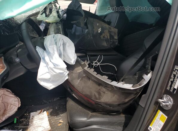 7JRL12TL1RG282490 2024 VOLVO S60 Угольный Вид панели приборов