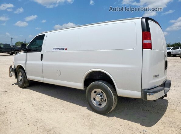 1GCWGAF74R1271408 2024 CHEVROLET EXPRESS White Trasero derecho