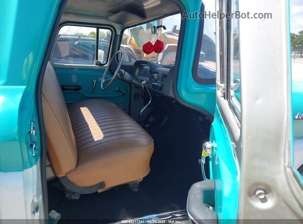 1961 CHEVROLET PICK-UP  