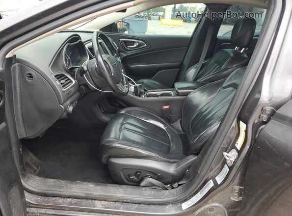 1C3CCCAG2HN504635 2017 CHRYSLER 200 Gray Вид салону спереду