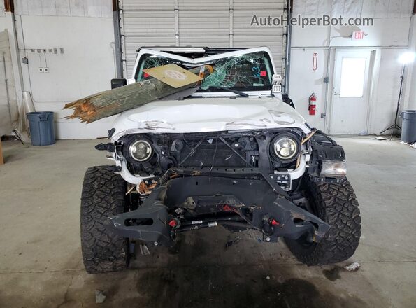 1C4HJXDN8JW324407 2018 JEEP WRANGLER Белый Вид спереди