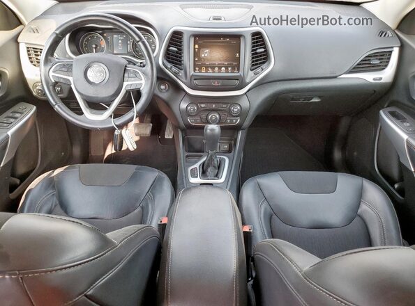 1C4PJLLB3JD621673 2018 JEEP CHEROKEE Серебряный Вид щитка приборов