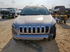 2018 Jeep Cherokee Latitude Plus Серебряный vin: 1C4PJLLB3JD621673