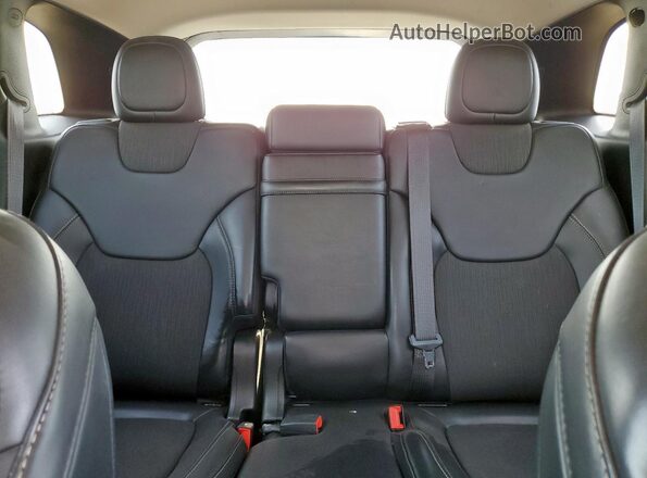 1C4PJLLB3JD621673 2018 JEEP CHEROKEE Серебряный Вид задней части салона