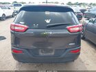 2018 Jeep Cherokee Latitude Plus Fwd Gray vin: 1C4PJLLB8JD511198