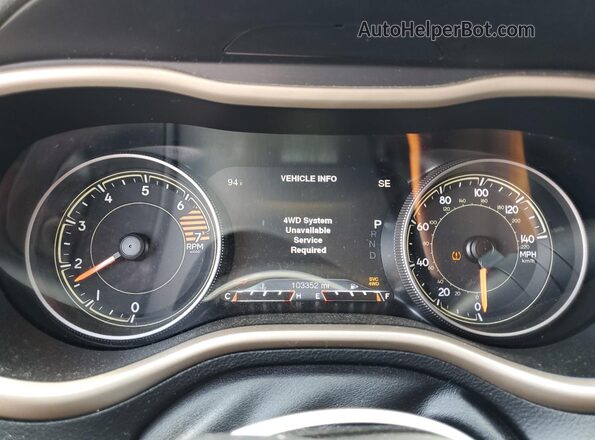 1C4PJMDB7JD617680 2018 JEEP CHEROKEE Black ხელსაწყოთა პანელის ხედი
