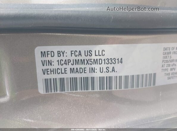 1C4PJMMX5MD133314 2021 JEEP CHEROKEE Beige ძრავის განყოფილების ხედი