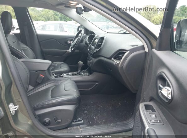 1C4PJMMX9MD136295 2021 JEEP CHEROKEE Green Front interior view