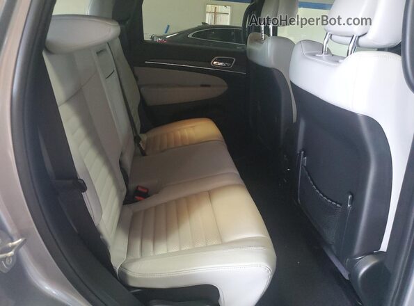 1C4RJEBG0JC247207 2018 JEEP GRAND Silver Vista interior trasera