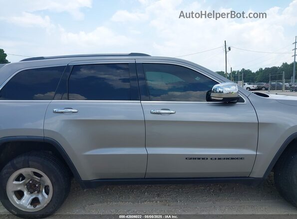 1C4RJEBG4JC131623 2018 JEEP GRAND CHEROKEE Silver უკანა სალონის ხედი