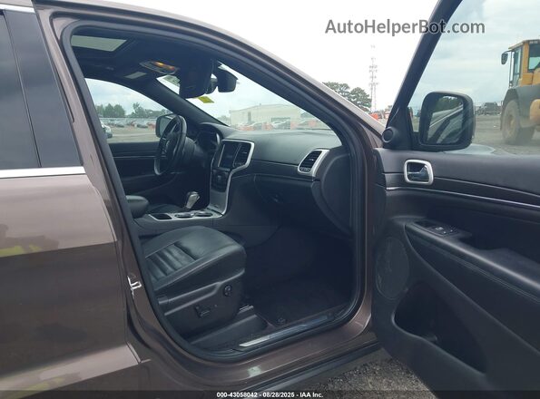 1C4RJEBGXJC275032 2018 JEEP GRAND CHEROKEE Brown Widok wnętrza z przodu