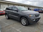 2018 Jeep Grand Cherokee Laredo Серый vin: 1C4RJFAG5JC405256