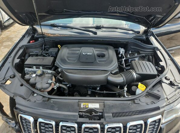 1C4RJFAGXJC508334 2018 JEEP GRAND Черный Вид задней части салона