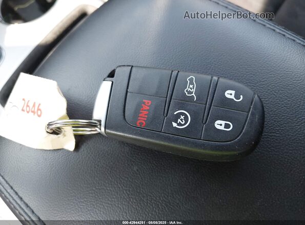 1C4RJFAGXMC754353 2021 JEEP GRAND CHEROKEE Серый Вид панели приборов