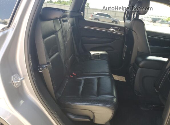 1C4RJFBG0JC459739 2018 JEEP GRAND Серый Вид задней части салона