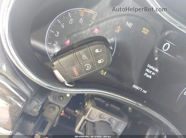 1C4RJFCT4JC459075 2018 JEEP GRAND CHEROKEE Gray Dashboard view