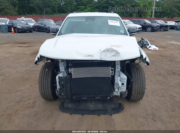 1C4RJKBG1M8135697 2021 JEEP GRAND CHEROKEE L Белый Вид задней части салона