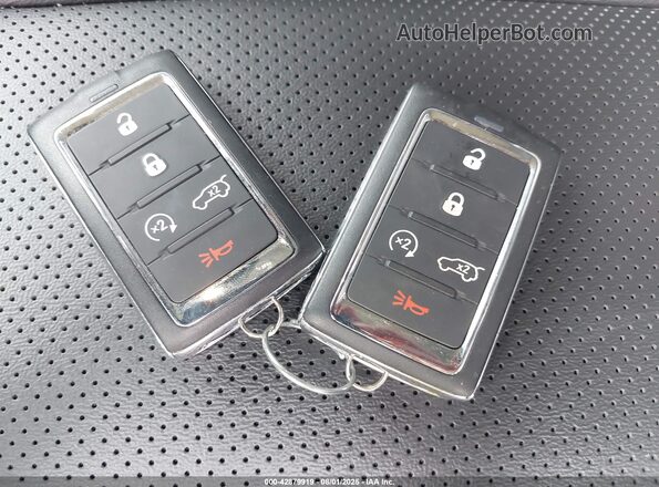 1C4RJYB68RC711137 2024 JEEP GRAND CHEROKEE 4XE Черный Вид панели приборов