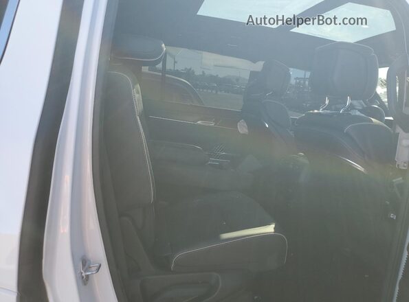 1C4SJVFP1PS501114 2023 JEEP GRAND Белый Вид задней части салона