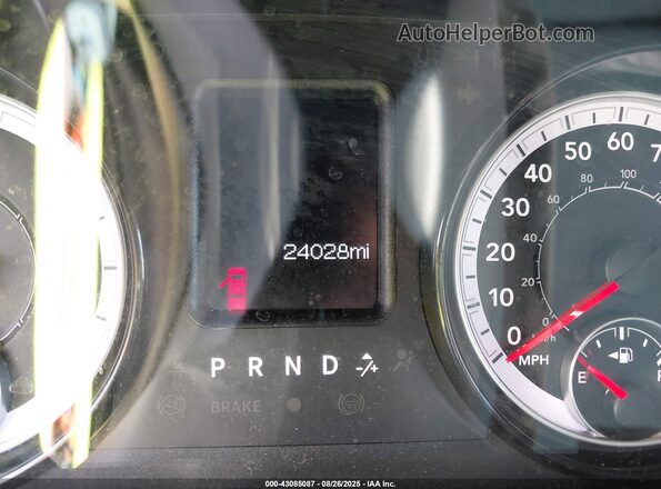 1C6RR7GG8MS525592 2021 RAM 1500 CLASSIC Белый Вид задних сидений