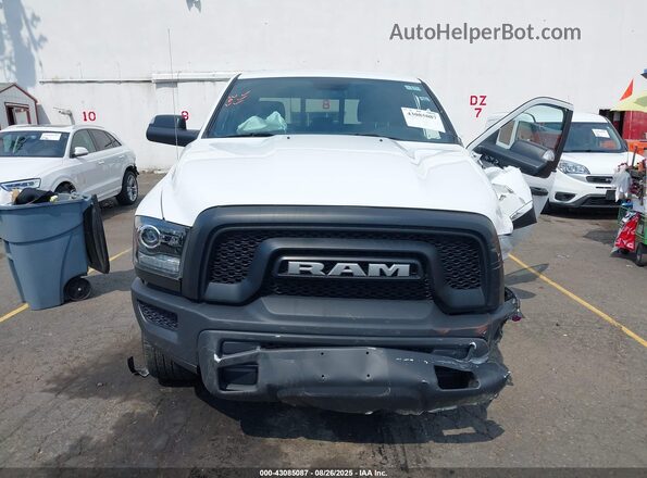 1C6RR7GG8MS525592 2021 RAM 1500 CLASSIC Белый Вид щитка приборов