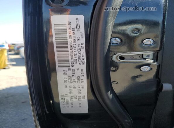 1C6RR7NG1JS284506 2018 RAM 1500 Угольный Вид подкапотного пространства