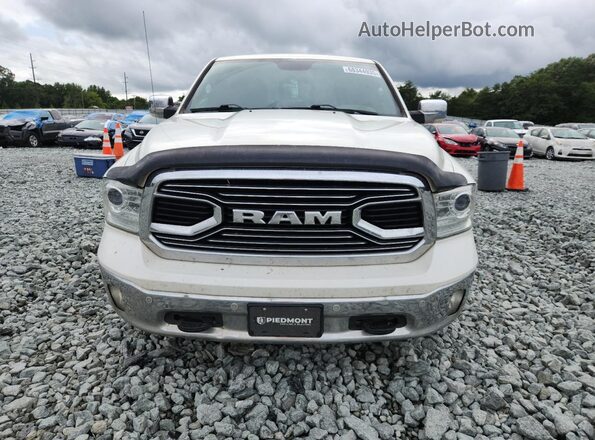 1C6RR7PT5JS203002 2018 RAM 1500 White Front view
