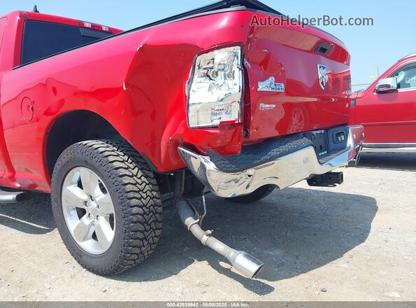 1C6RR7TT8JS127779 2018 RAM 1500 Red Front view