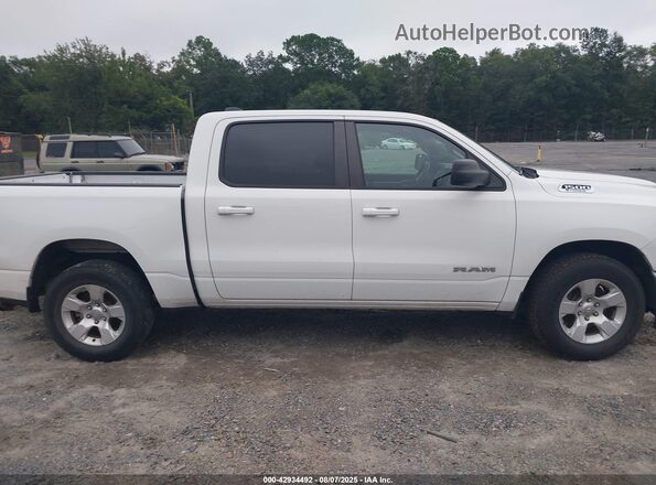1C6RREFG4MN689457 2021 RAM 1500 White Панорамний вид салону 360°