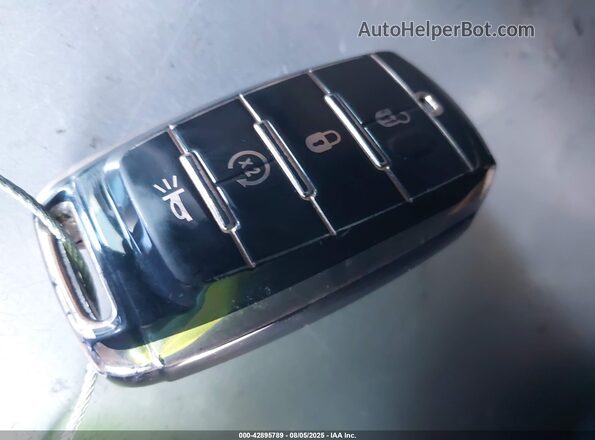 1C6RREFT3MN660559 2021 RAM 1500 Черный Вид панели приборов