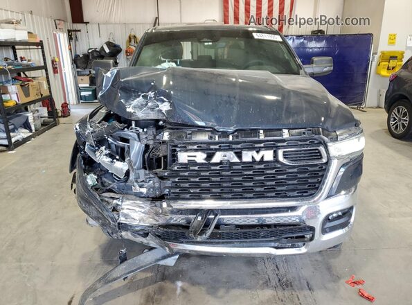 1C6SRFFP7SN668588 2025 RAM 1500 Серый Вид спереди