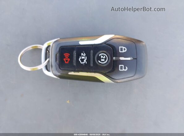 1FA6P8AMXG5254985 2016 FORD MUSTANG Gray Widok deski rozdzielczej