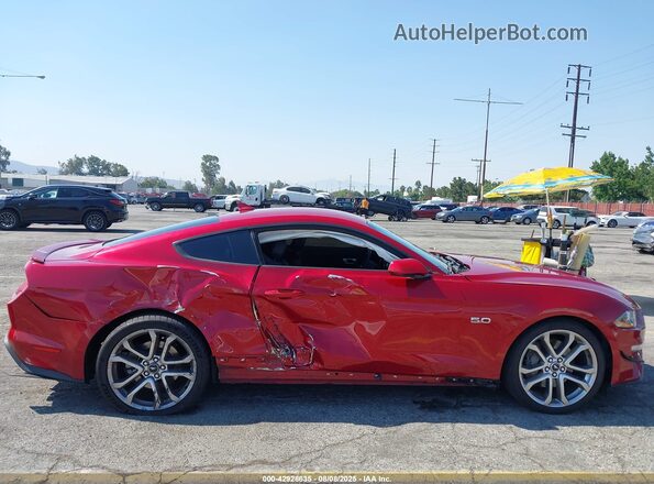 1FA6P8CF8M5149694 2021 FORD MUSTANG Burgundy Widok z przodu